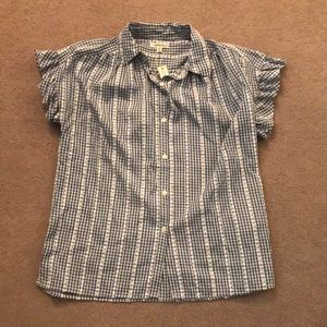 Short sleeve ruffle top